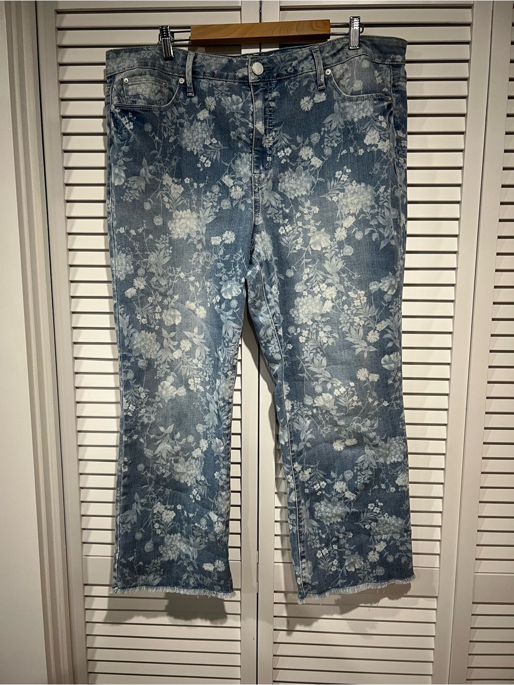Seven7 Blue Floral Print Straight-Leg Jeans
